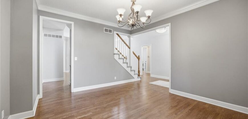 10209 River Hills Court, Parkville, MO 64152