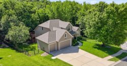 10209 River Hills Court, Parkville, MO 64152