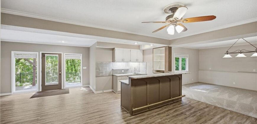 10209 River Hills Court, Parkville, MO 64152