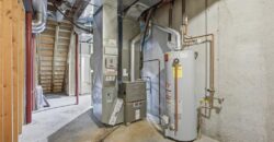 10209 River Hills Court, Parkville, MO 64152