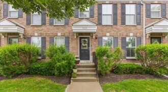 8104 N Oakley Avenue, Kansas City, MO 64119