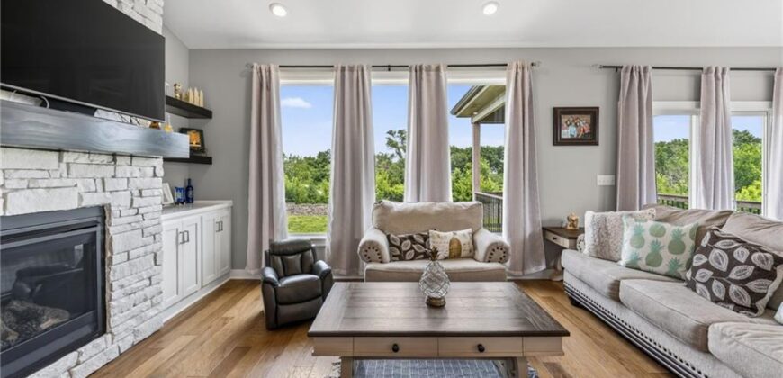 7029 N Cambridge Avenue, Kansas City, MO 64119