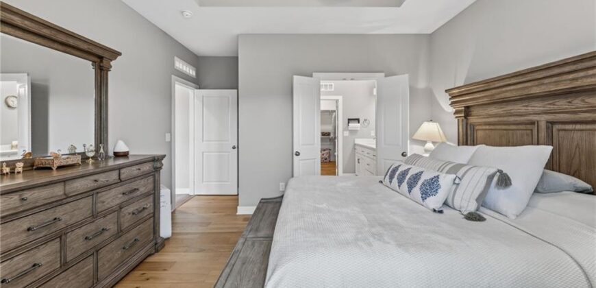 7029 N Cambridge Avenue, Kansas City, MO 64119