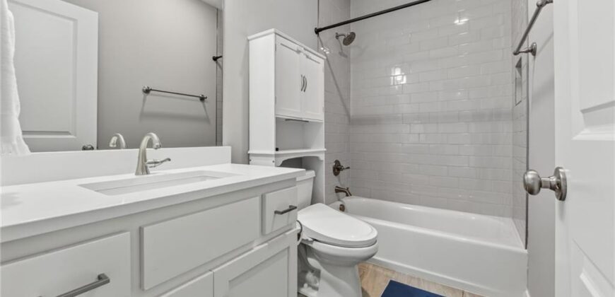 7029 N Cambridge Avenue, Kansas City, MO 64119