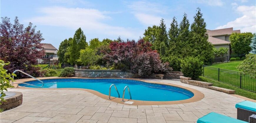 4527 Verona Drive, Riverside, MO 64150