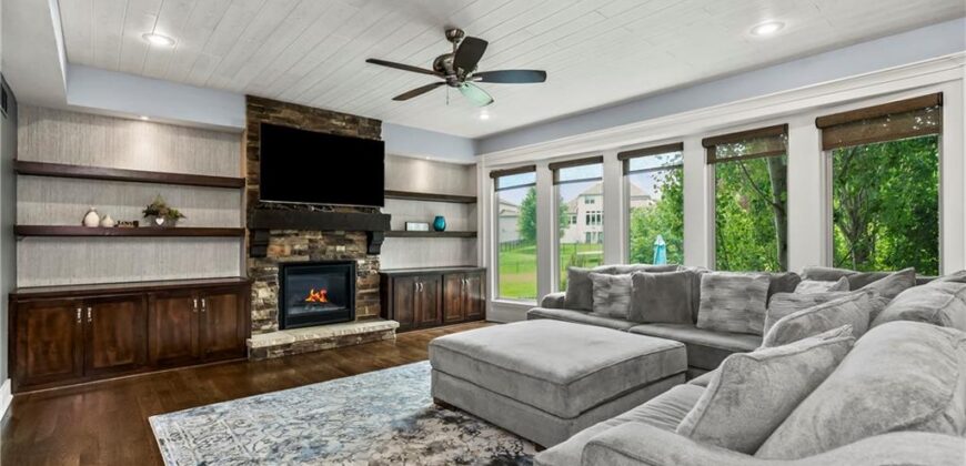 4527 Verona Drive, Riverside, MO 64150