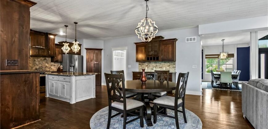 4527 Verona Drive, Riverside, MO 64150