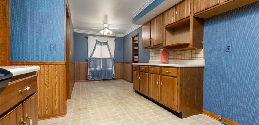 17635 Stubbs Station Road, Camden Point, MO 64018