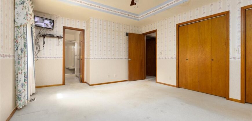 17635 Stubbs Station Road, Camden Point, MO 64018