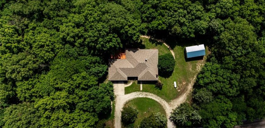 17635 Stubbs Station Road, Camden Point, MO 64018