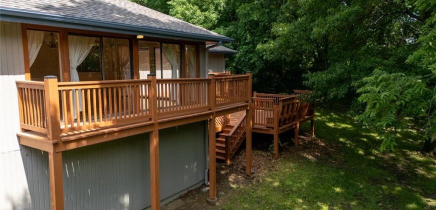 17635 Stubbs Station Road, Camden Point, MO 64018