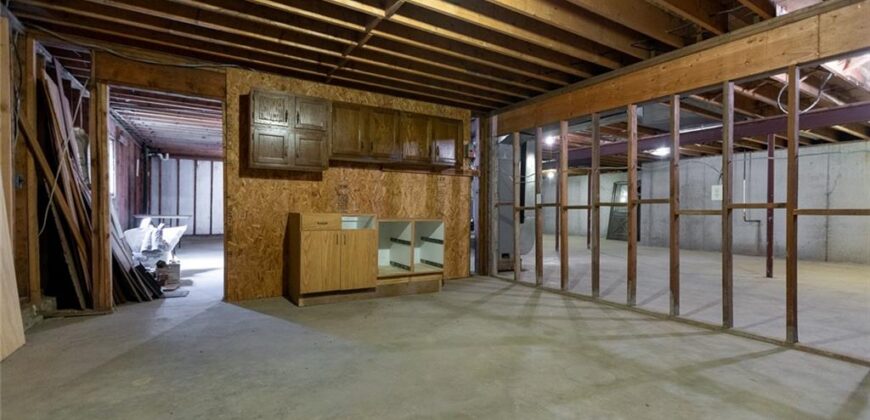 17635 Stubbs Station Road, Camden Point, MO 64018