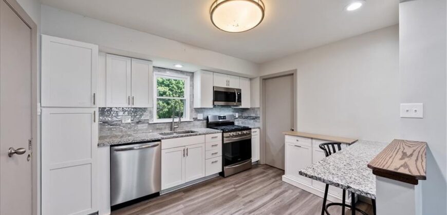 606 67th Place, Kansas City, MO 64118