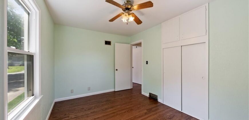 606 67th Place, Kansas City, MO 64118