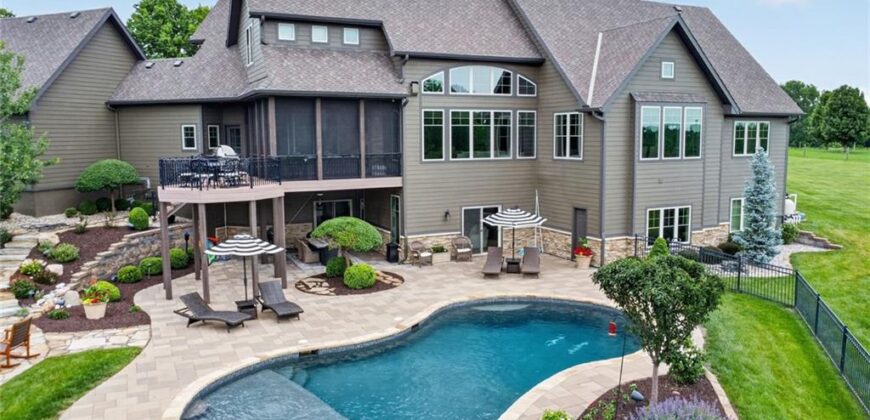 7975 NW Breckenridge Drive, None/County, MO 64152