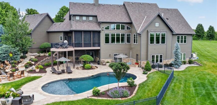 7975 NW Breckenridge Drive, None/County, MO 64152