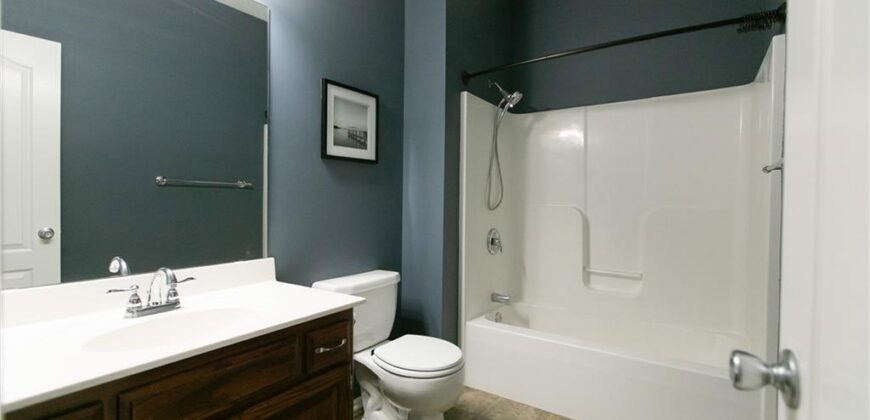27175 Webster Court, Weston, MO 64098