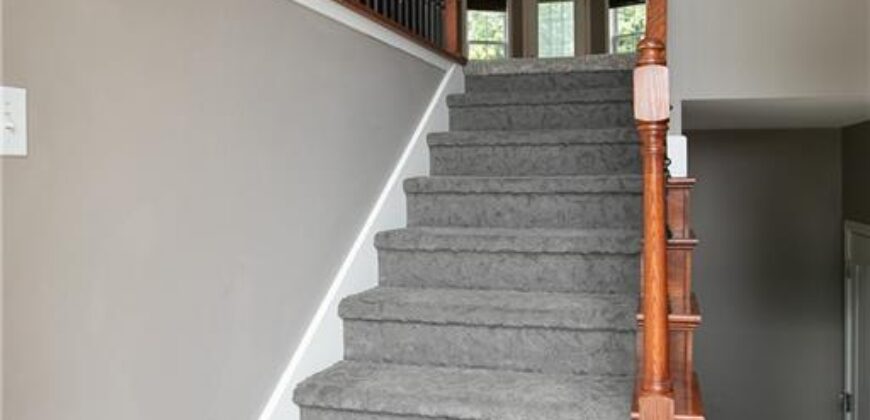27175 Webster Court, Weston, MO 64098