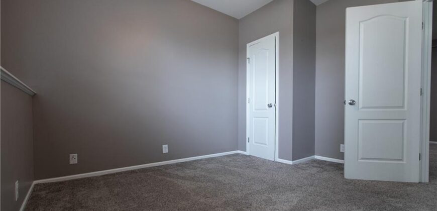27175 Webster Court, Weston, MO 64098