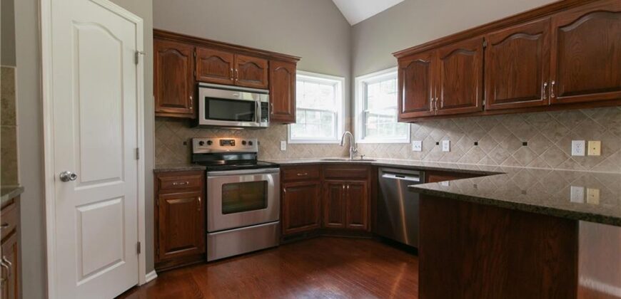 27175 Webster Court, Weston, MO 64098