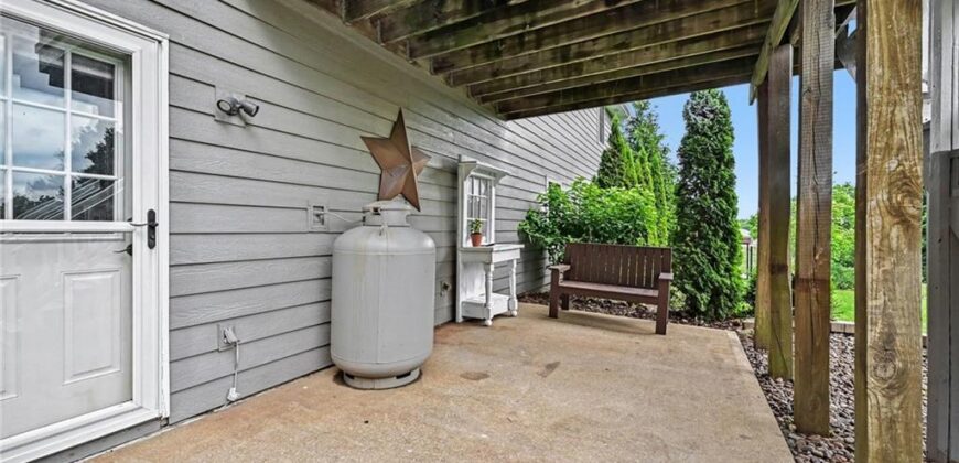 15215 Terra Pulchra Drive, Smithville, MO 64089