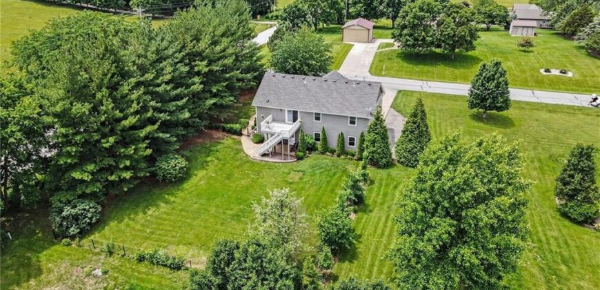 15215 Terra Pulchra Drive, Smithville, MO 64089