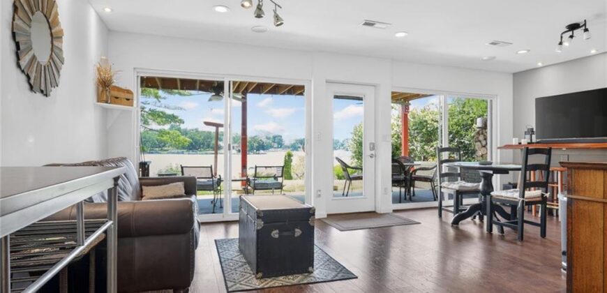 113 NORTH SHORE Drive, Lake Waukomis, MO 64151