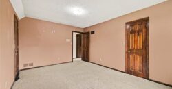 9711 Betsy Ross Lane, Liberty, MO 64068