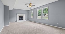 414 Donegal Drive, Smithville, MO 64089