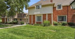 8399 Waukomis Drive, Kansas City, MO 64154