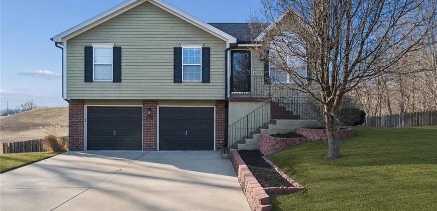 5614 N MERCIER Street, Kansas City, MO 64118