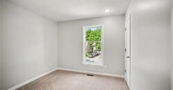 8611 N Virginia Avenue, Kansas City, MO 64155