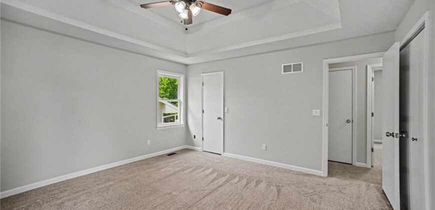 8611 N Virginia Avenue, Kansas City, MO 64155