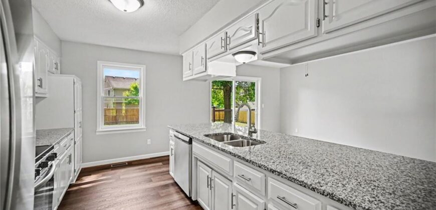 8611 N Virginia Avenue, Kansas City, MO 64155