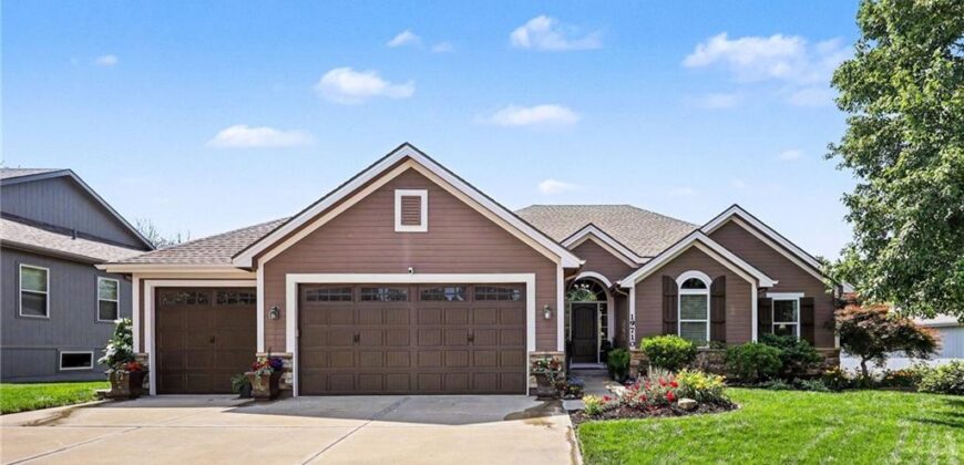 19710 NE 197th Terrace, Smithville, MO 64089