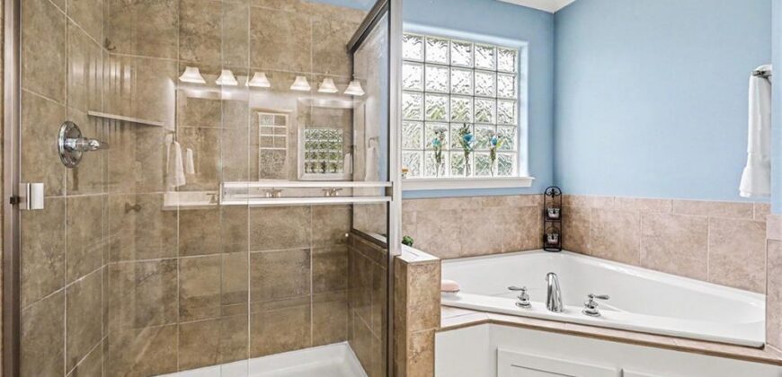 19710 NE 197th Terrace, Smithville, MO 64089