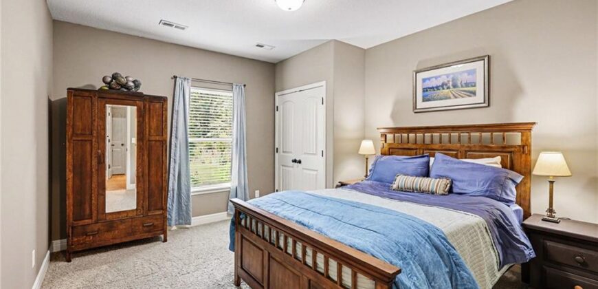 19710 NE 197th Terrace, Smithville, MO 64089