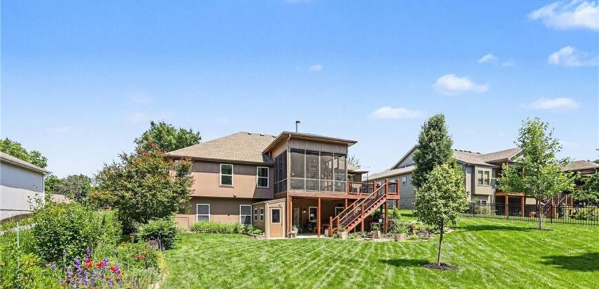 19710 NE 197th Terrace, Smithville, MO 64089