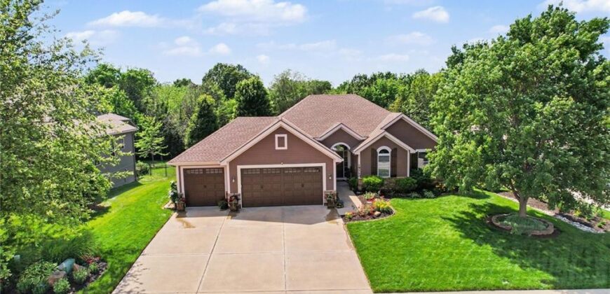 19710 NE 197th Terrace, Smithville, MO 64089