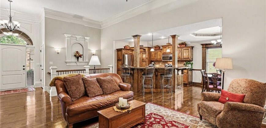 19710 NE 197th Terrace, Smithville, MO 64089