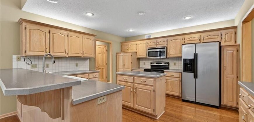 3609 NW 75th Court, Kansas City, MO 64151