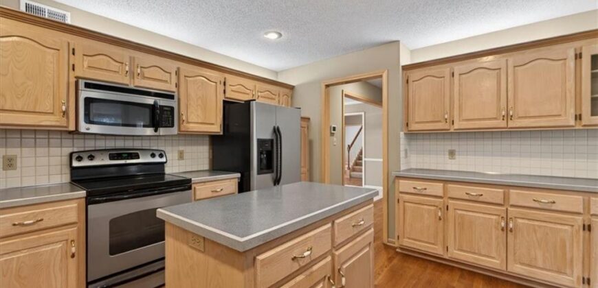 3609 NW 75th Court, Kansas City, MO 64151
