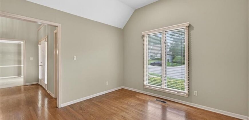 3609 NW 75th Court, Kansas City, MO 64151