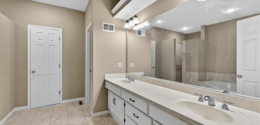 3609 NW 75th Court, Kansas City, MO 64151