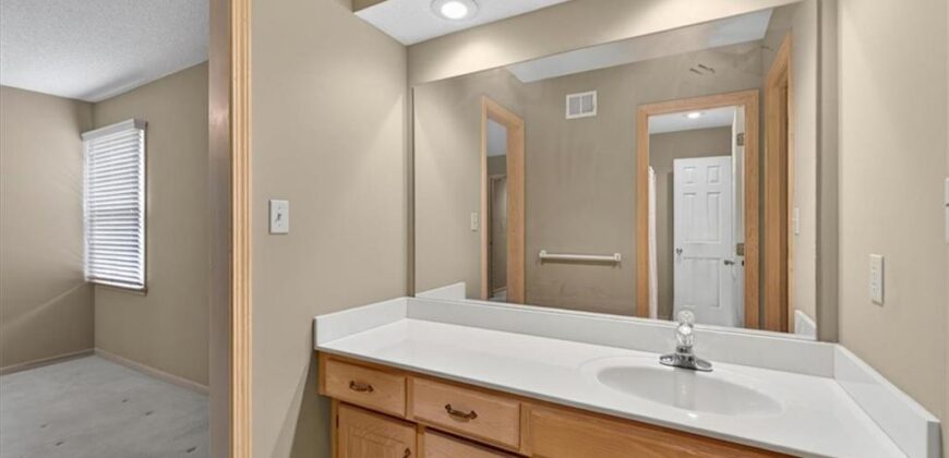 3609 NW 75th Court, Kansas City, MO 64151
