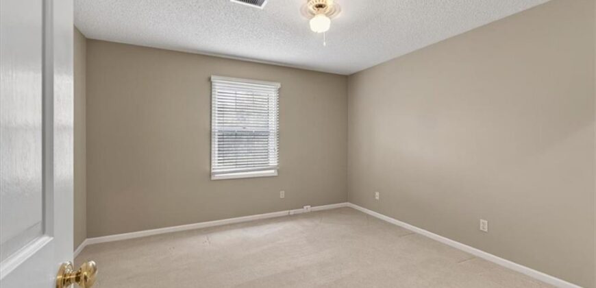 3609 NW 75th Court, Kansas City, MO 64151