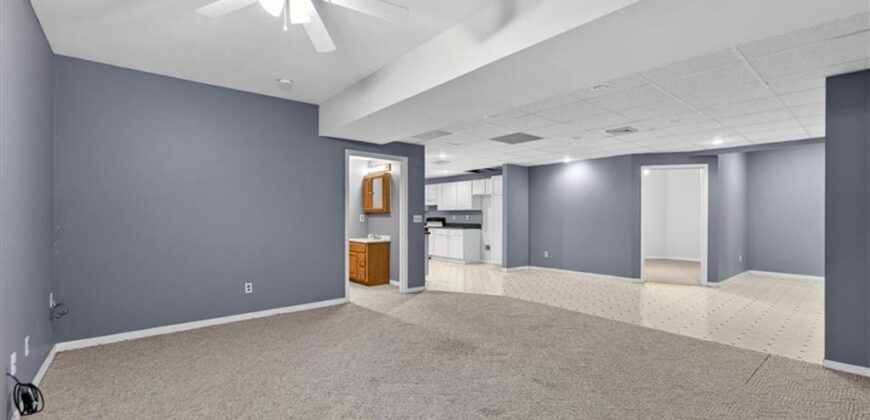 3609 NW 75th Court, Kansas City, MO 64151
