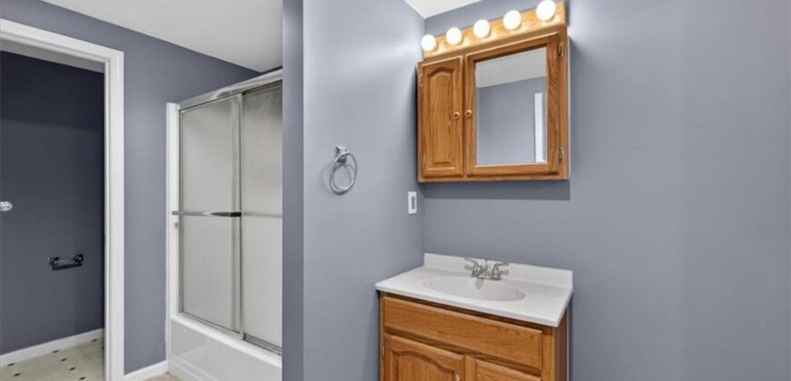 3609 NW 75th Court, Kansas City, MO 64151