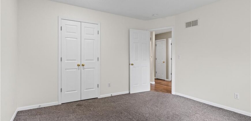 760 Spring Circle, Liberty, MO 64068