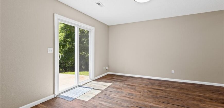 760 Spring Circle, Liberty, MO 64068